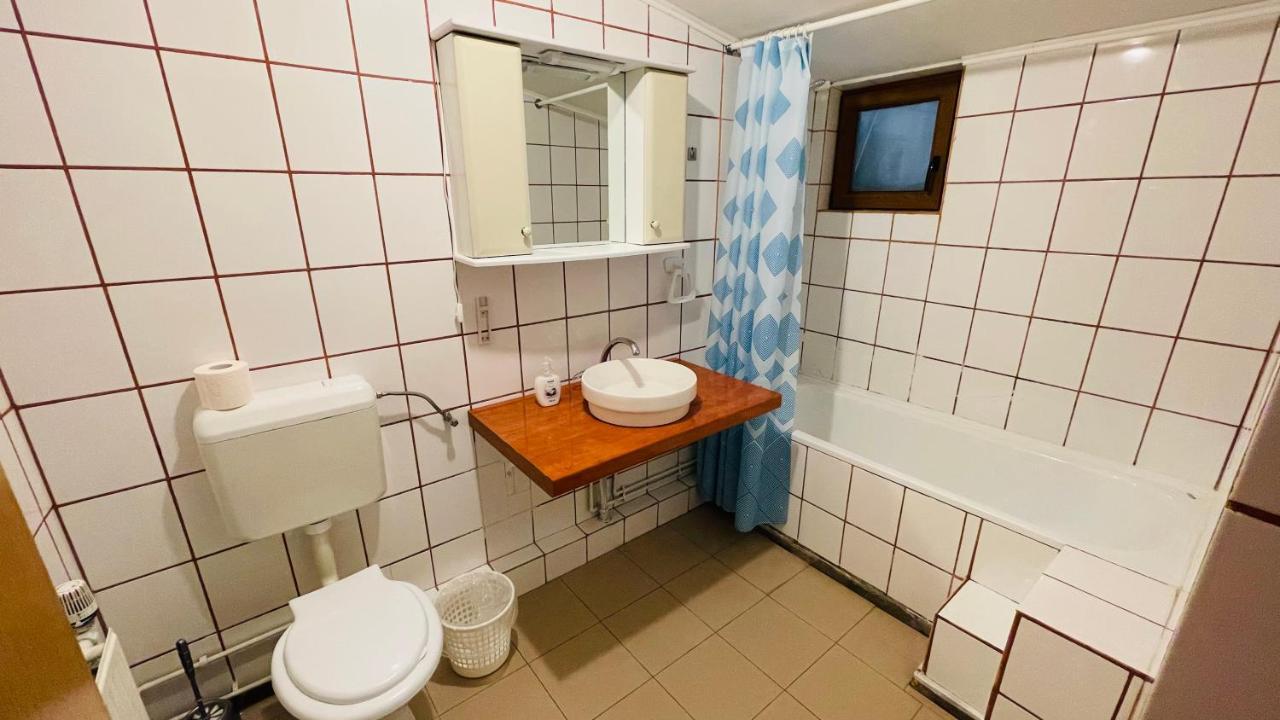 Pensiunea Luminita Buşteni Eksteriør billede